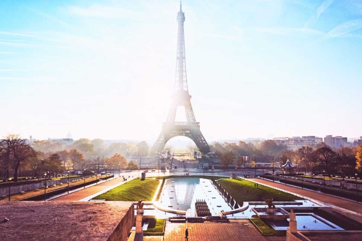 Eiffel Tower sunrise view