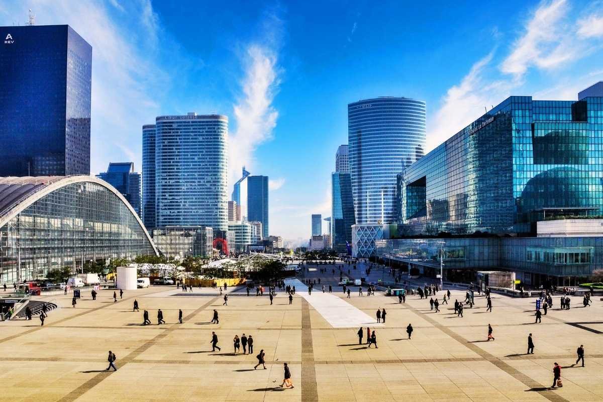 La Défense modern skyline - Paris 5 Days Itinerary