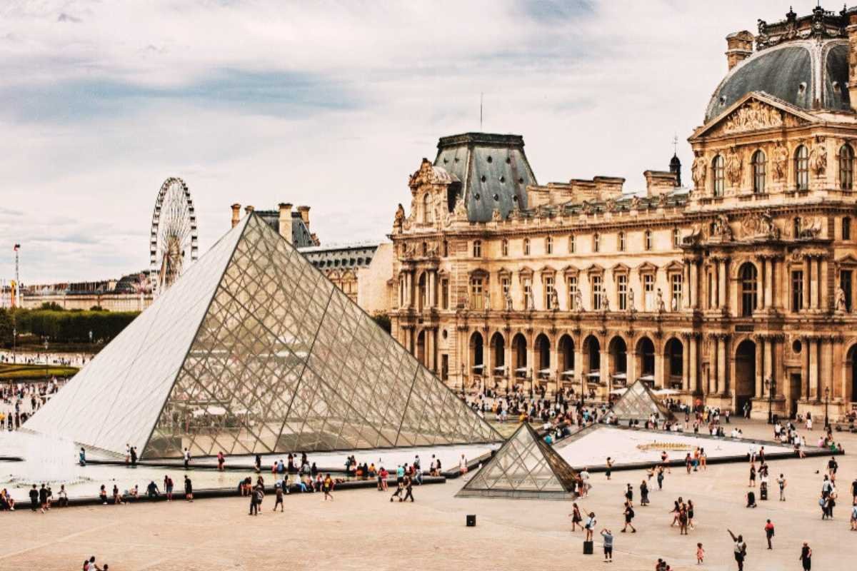 Louvre Museum glass pyramid