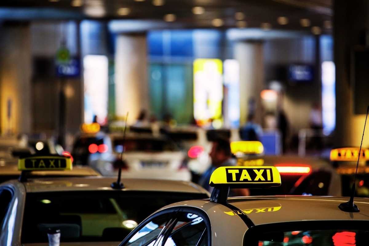 Taxi Parisien rank at Orly Airport