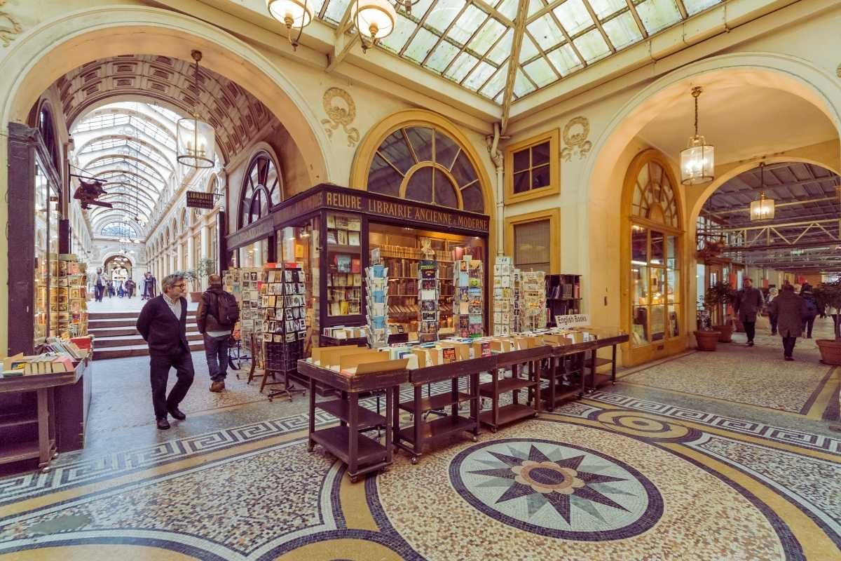 Paris covered passages glass arcades during 6 day itinerary walk
