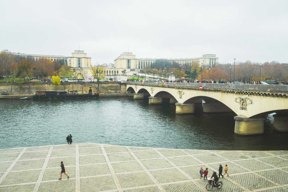 Family walk along the Seine