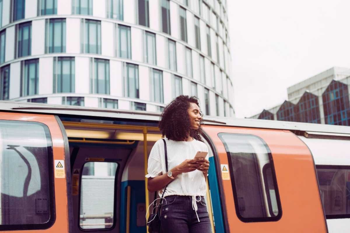 Paris metro system for solo travelers in 2026