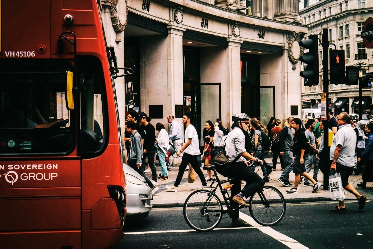 busy London crossing showing pace, timing, and the cost of vague movement decisions