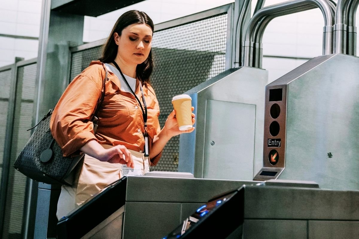 tapping in at a reader to keep journeys complete and protect fare capping