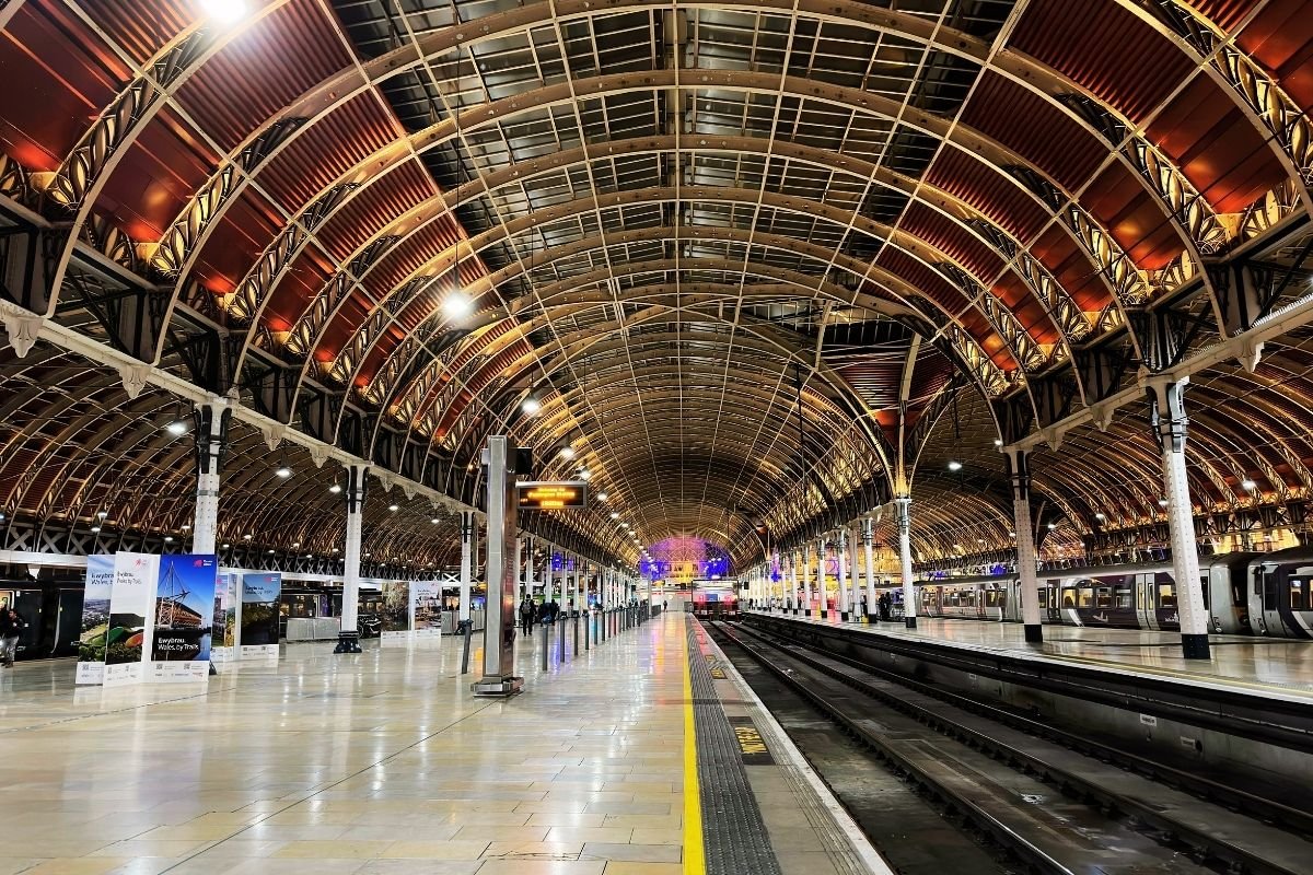 Paddington Station in London—practical for arrivals, but only a good base when routes stay direct and returns feel simple.