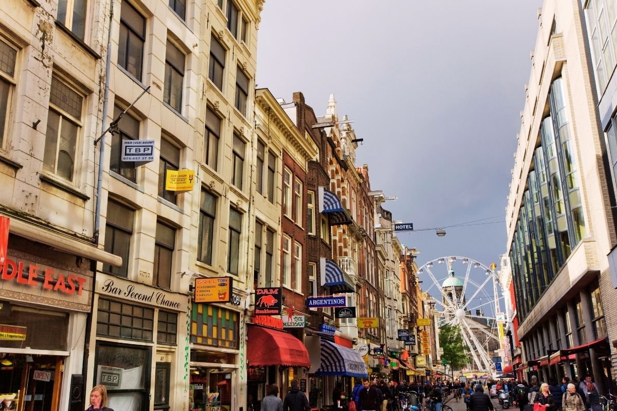 Budget hotel street in London with traffic—why micro-location and noise exposure determine whether a cheap stay backfires.