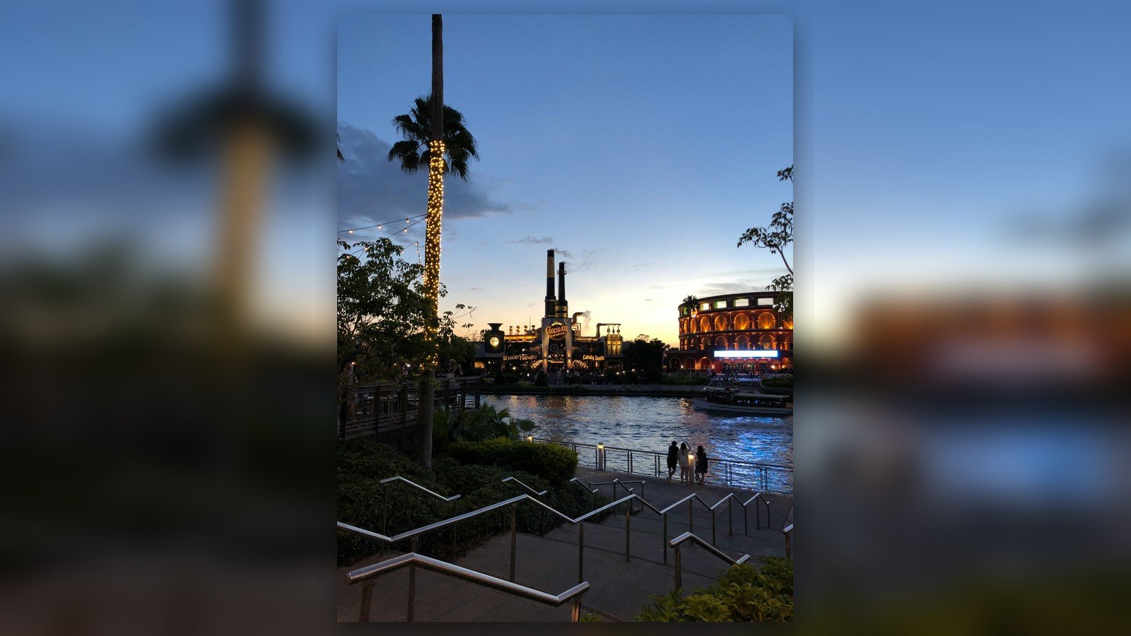 Quiet romantic evening atmosphere for couples visiting Orlando