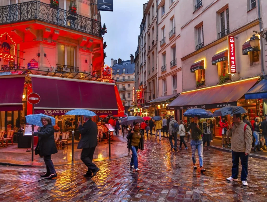 Restaurants and cafés on Rue de la Harpe in the Latin Quarter, Paris