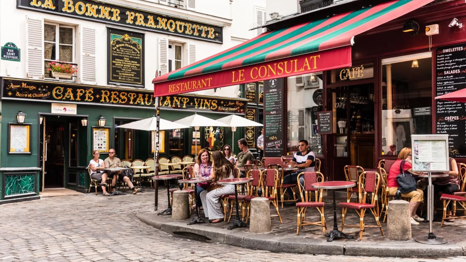 Le Consulat and La Bonne Franquette cafés in Montmartre