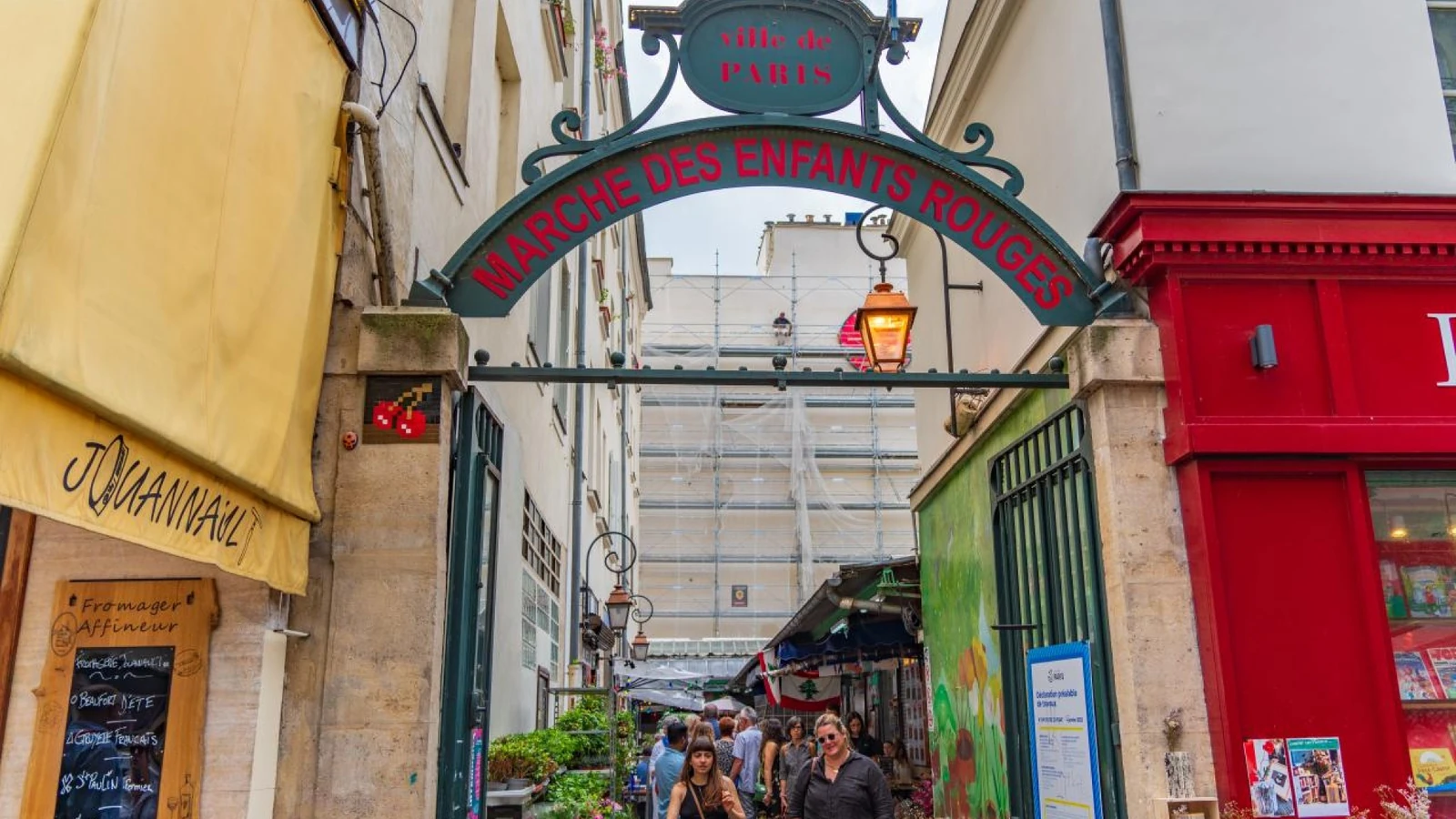 Entrance to Marché des Enfants Rouges covered market